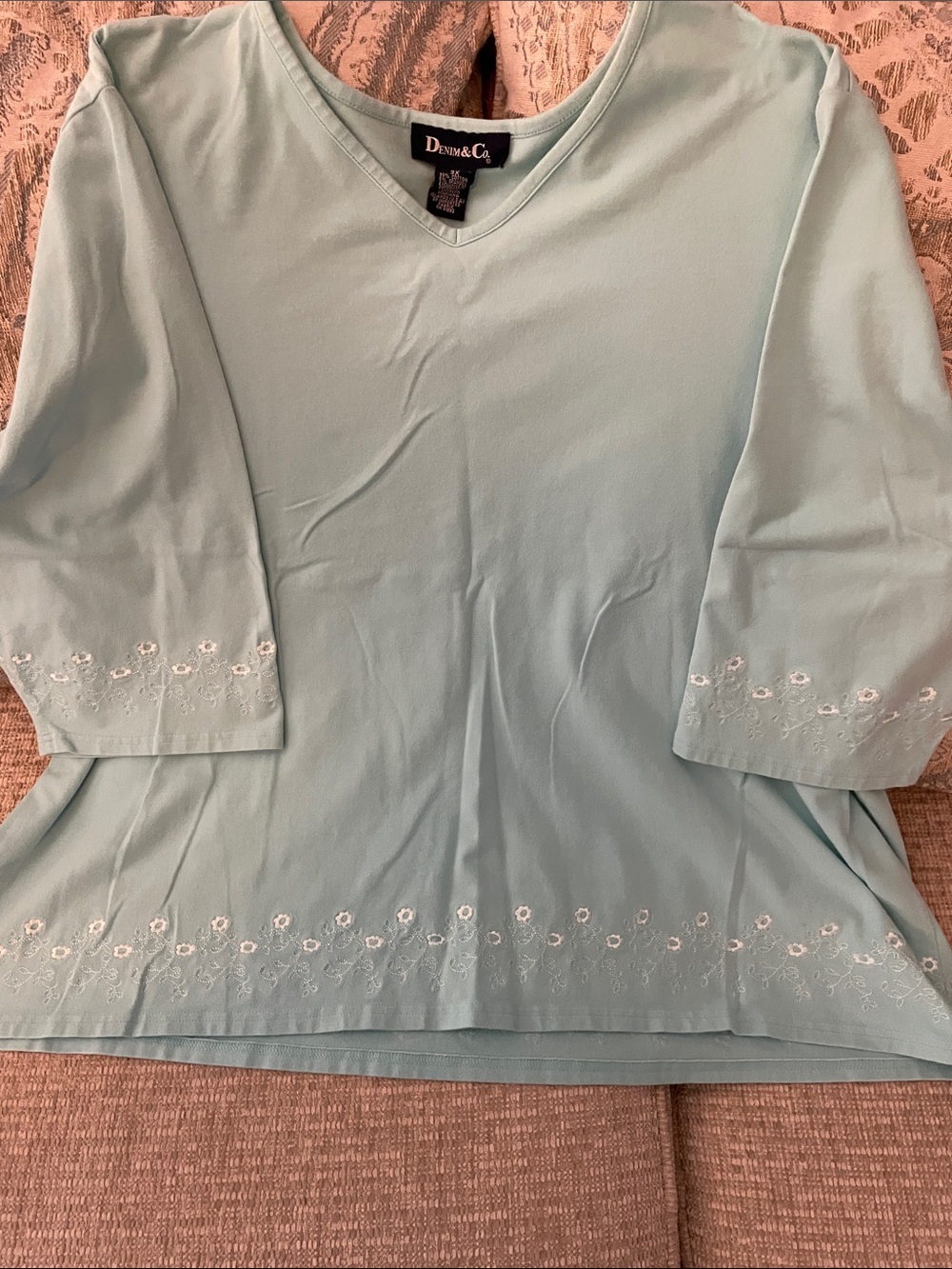 Denim & Co Light Blue V-Neck Embroidered 3/4 Sleeve Top 3x